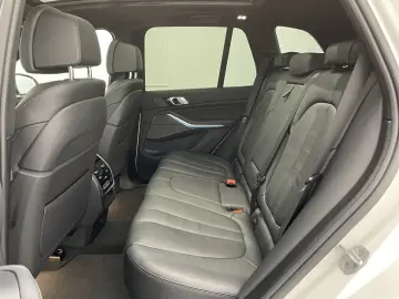 X5 xDrive45e M Sport NAVI HUD LASER 360° PANO SH