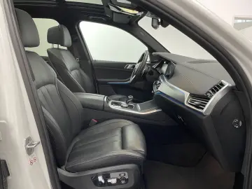 X5 xDrive45e M Sport NAVI HUD LASER 360° PANO SH