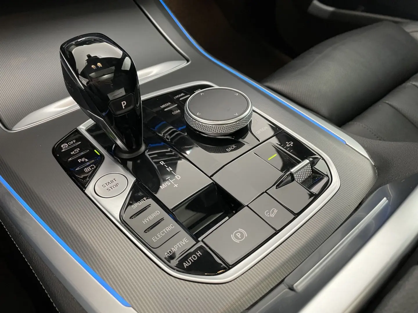 X5 xDrive45e M Sport NAVI HUD LASER 360° PANO SH