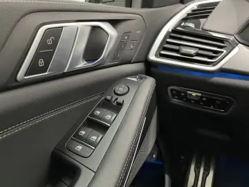 X5 xDrive45e M Sport NAVI HUD LASER 360° PANO SH