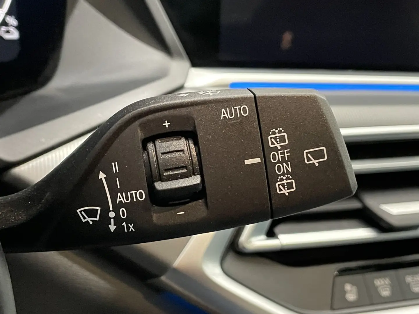 X5 xDrive45e M Sport NAVI HUD LASER 360° PANO SH