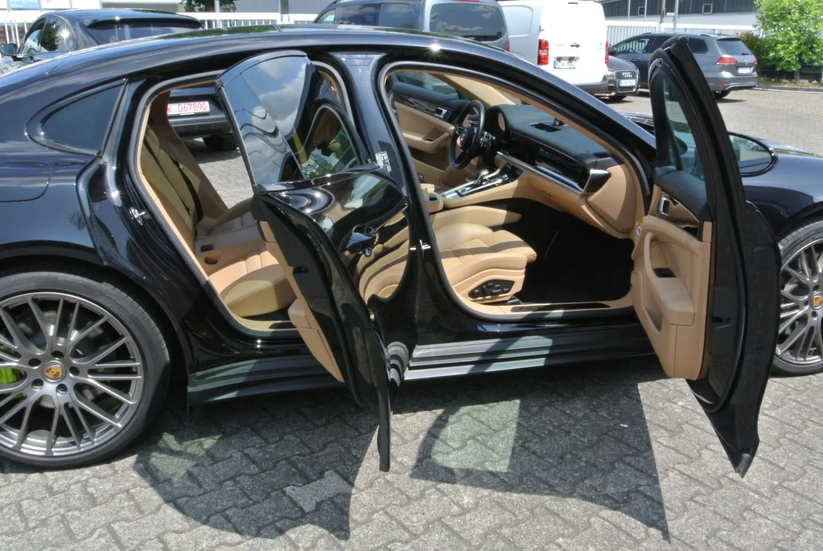 Panamera 4 E-Hybrid Platinum Edi,21