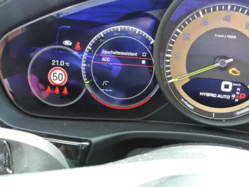 Panamera 4 E-Hybrid Platinum Edi,21