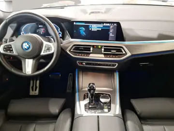 X5 xDrive45e M Sport Bowers & Wilkins Head-Up