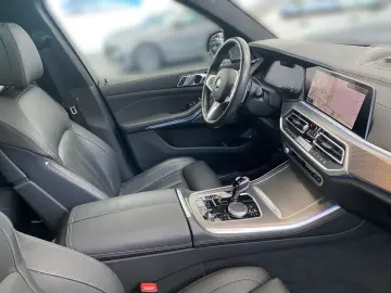 X5 xDrive45e M/HUD/Massage/Bowers/Laser