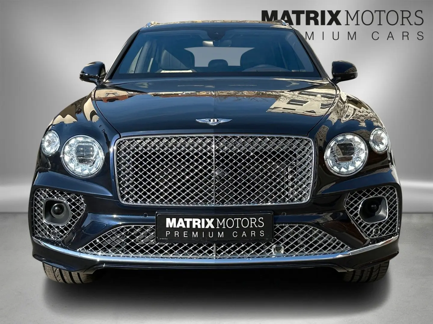 Bentayga V8 First Edition 1.Hand BentleyGarantie