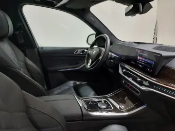 X5 30 xDr DrivingAss+ Widescr HeadUp Pano 360Kam