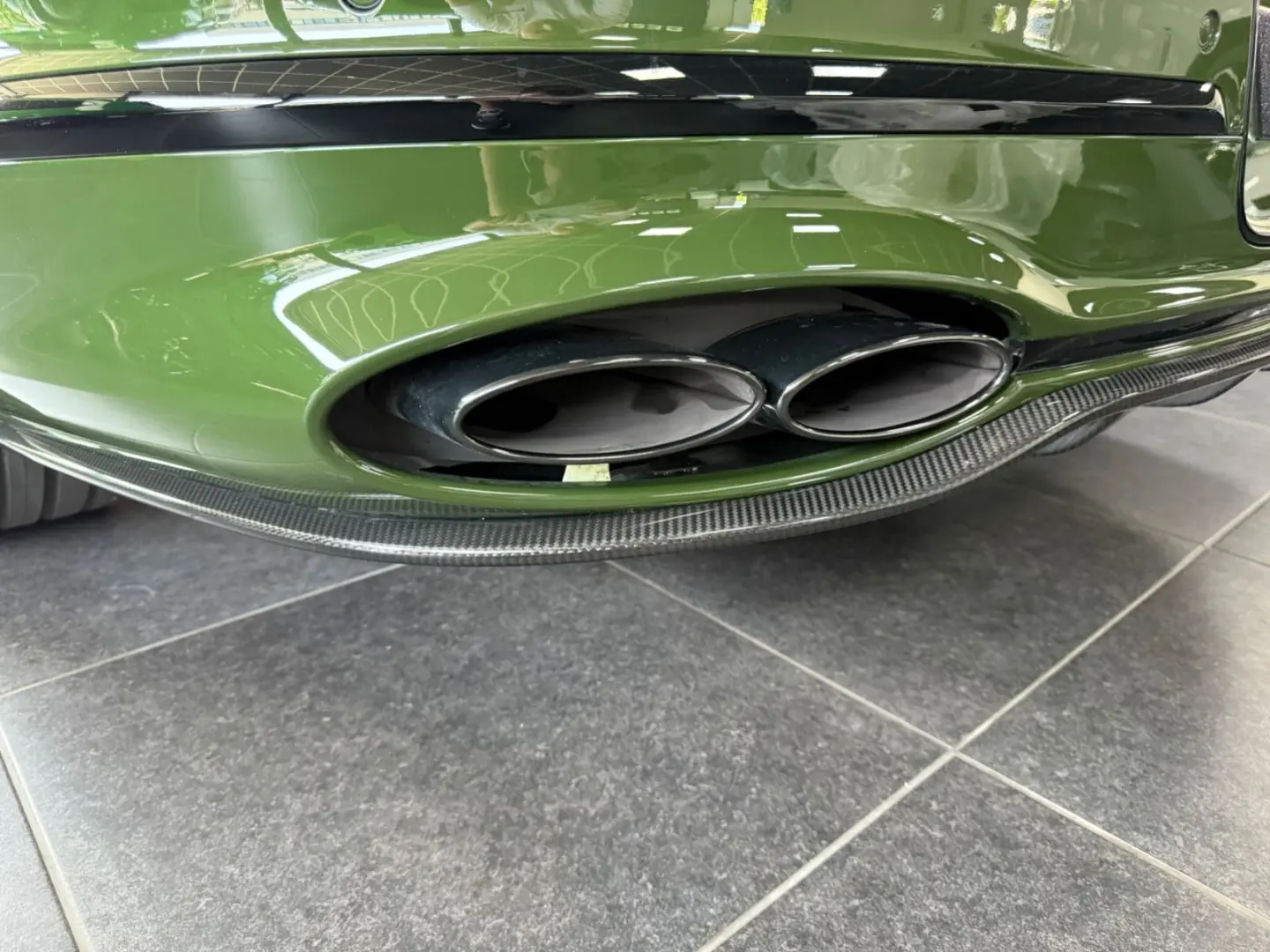 Flying Spur S V8- Carbon- B&O- Pano