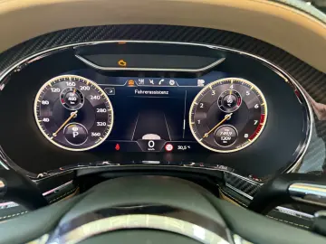 Flying Spur S V8- Carbon- B&O- Pano