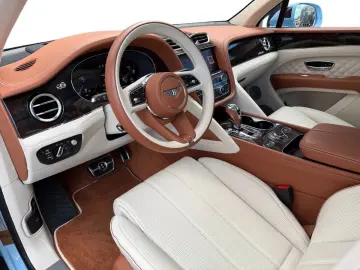 Bentayga  Azure °PANO°HUD°360°MEM°NAIM°ACC°SOFT°