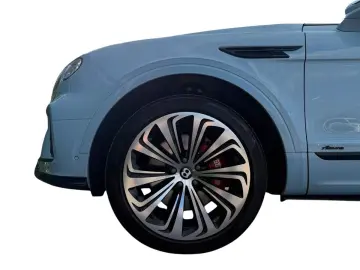 Bentayga  Azure °PANO°HUD°360°MEM°NAIM°ACC°SOFT°