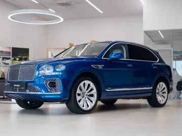 Bentayga 4.0 V8 Azure /Naim / Sport Exhaust