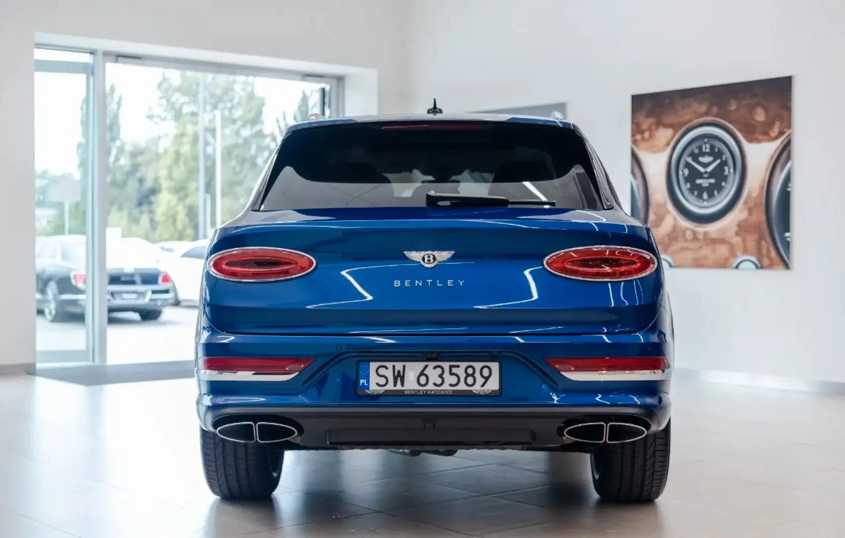 Bentayga 4.0 V8 Azure /Naim / Sport Exhaust