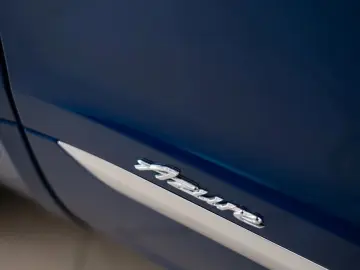 Bentayga 4.0 V8 Azure /Naim / Sport Exhaust