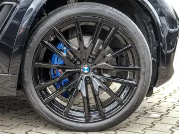 BMW X5 xDrive30d M Sport Laser Pano SoftClose AHK