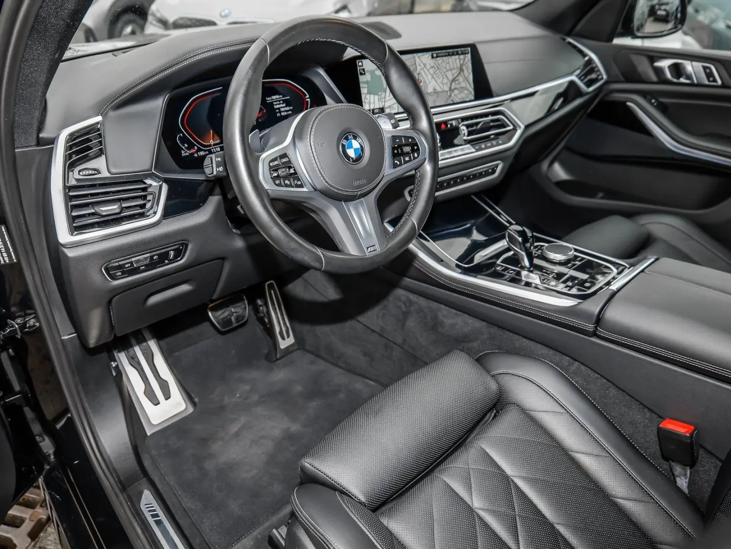 BMW X5 xDrive30d M Sport Laser Pano SoftClose AHK