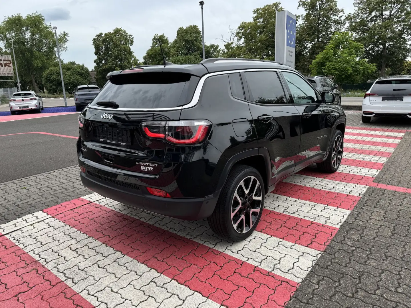 Compass 2.0 AT Limited 4WD Navi Leder PanoDach