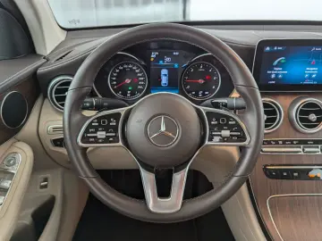 GLC 300d 4Matic Exclusive LED+NAVI+LEDER+ACC+SHZ
