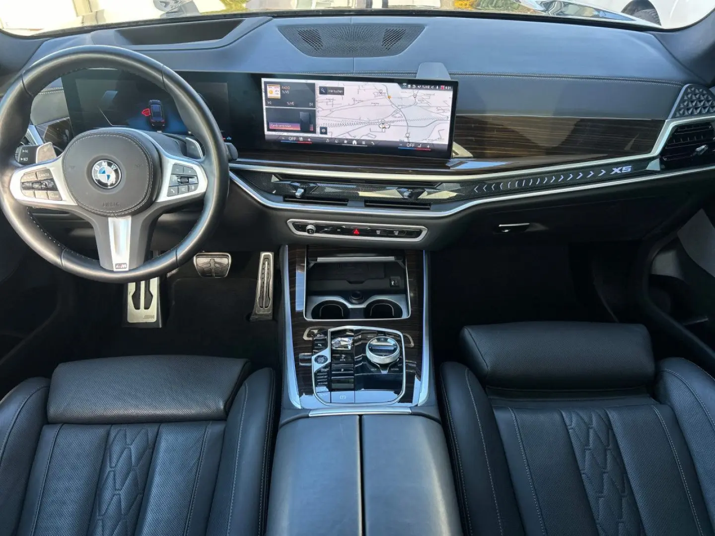 X5 xDr30d M/Massage/SkyLounge/HUD/360/Iconic