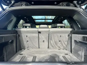 X5 xDr30d M/Massage/SkyLounge/HUD/360/Iconic