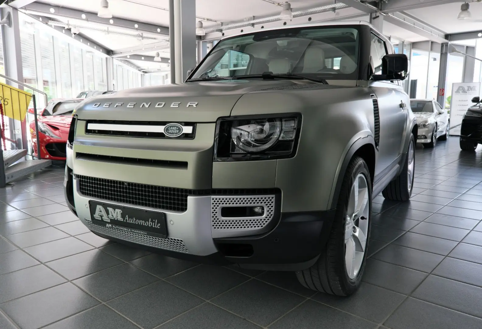 Defender 90 X-Dynamic HSE 22 Zoll Faltdach