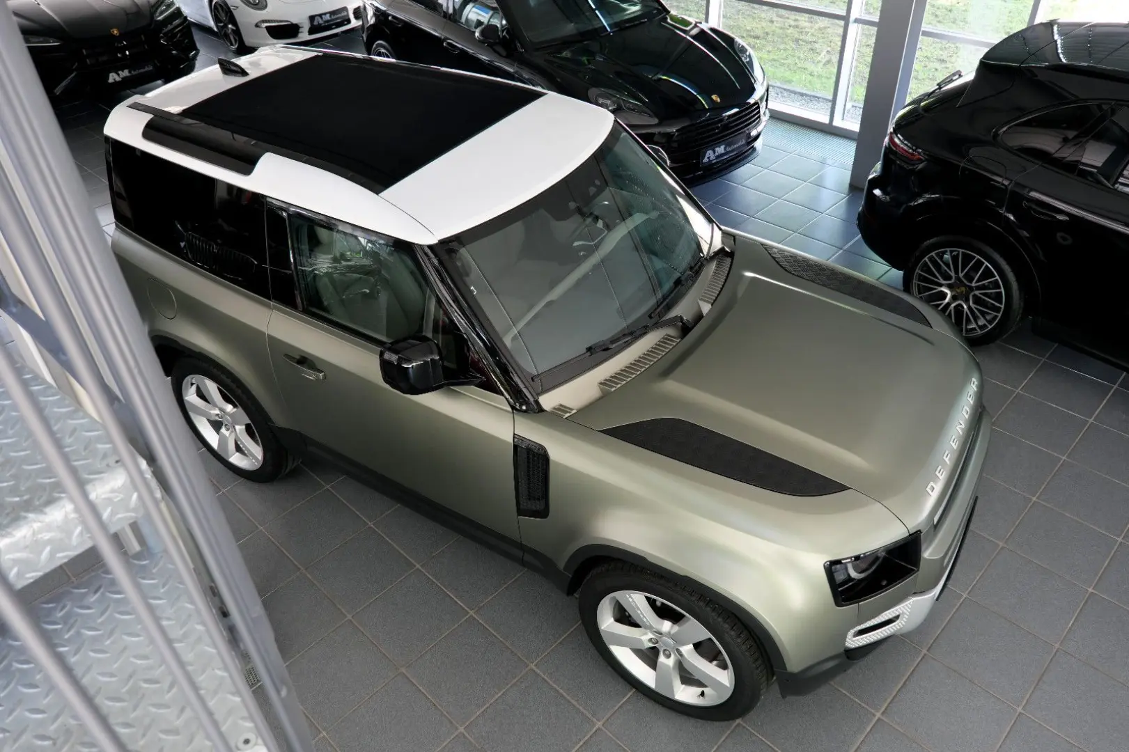 Defender 90 X-Dynamic HSE 22 Zoll Faltdach