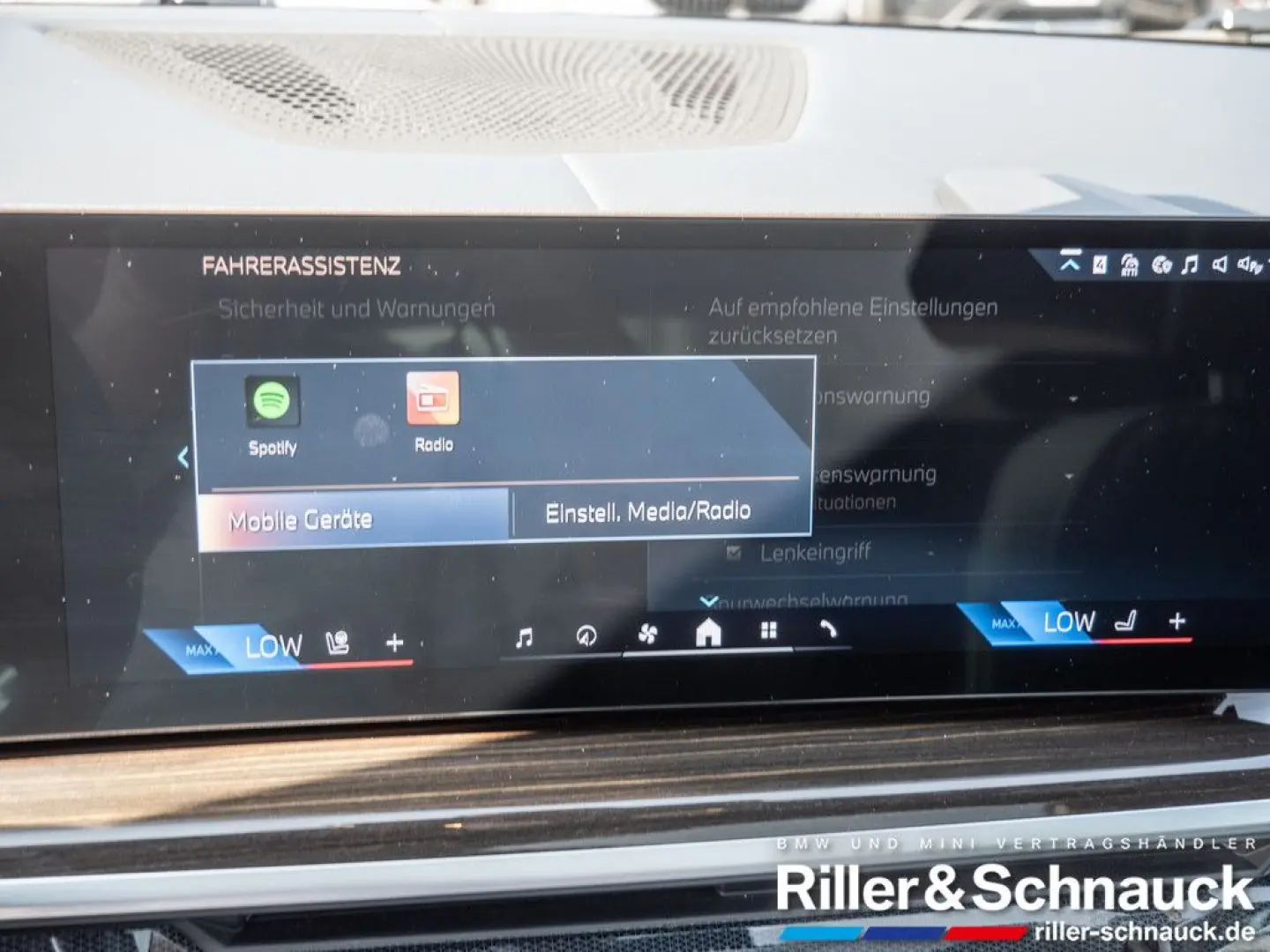 X5 xDrive 30d M-Sport NAVI AHK STANDHZ PANO 360°