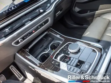X5 xDrive 30d M-Sport NAVI AHK STANDHZ PANO 360°