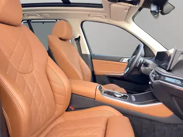 X5 xDrive30d *Individual* PanoDach UPE 102.550,-