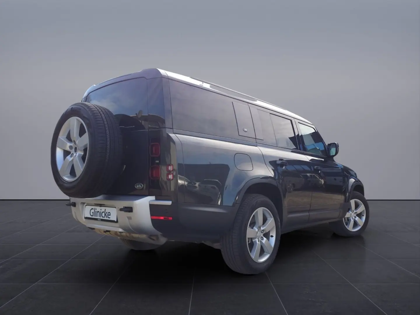 Defender 130 P400 AWD First Edition AHK WinterPa