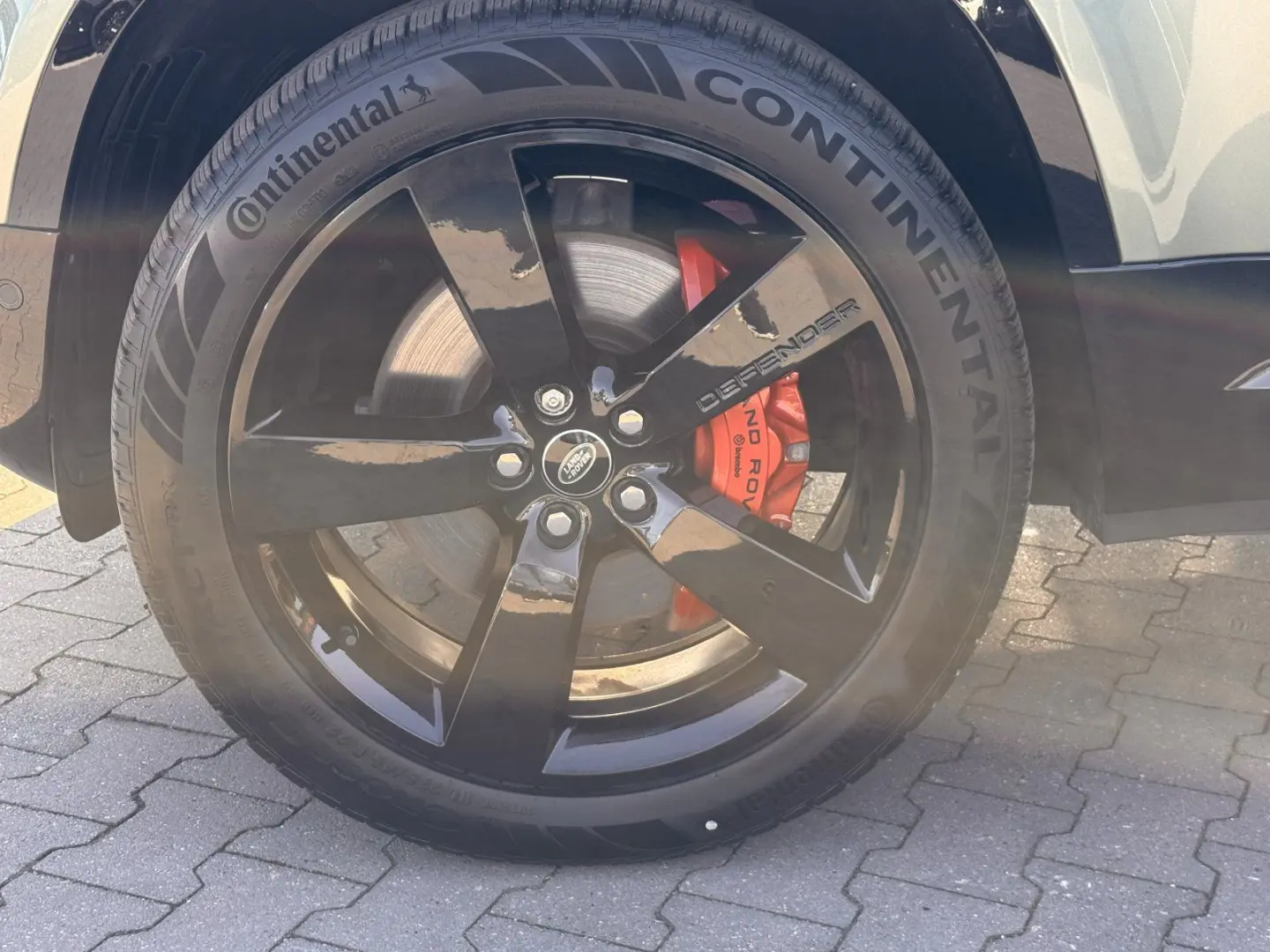Defender 130 X P400