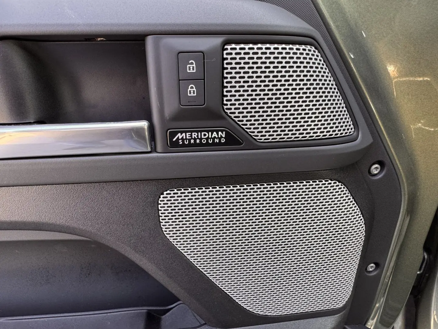 Defender 130 X P400