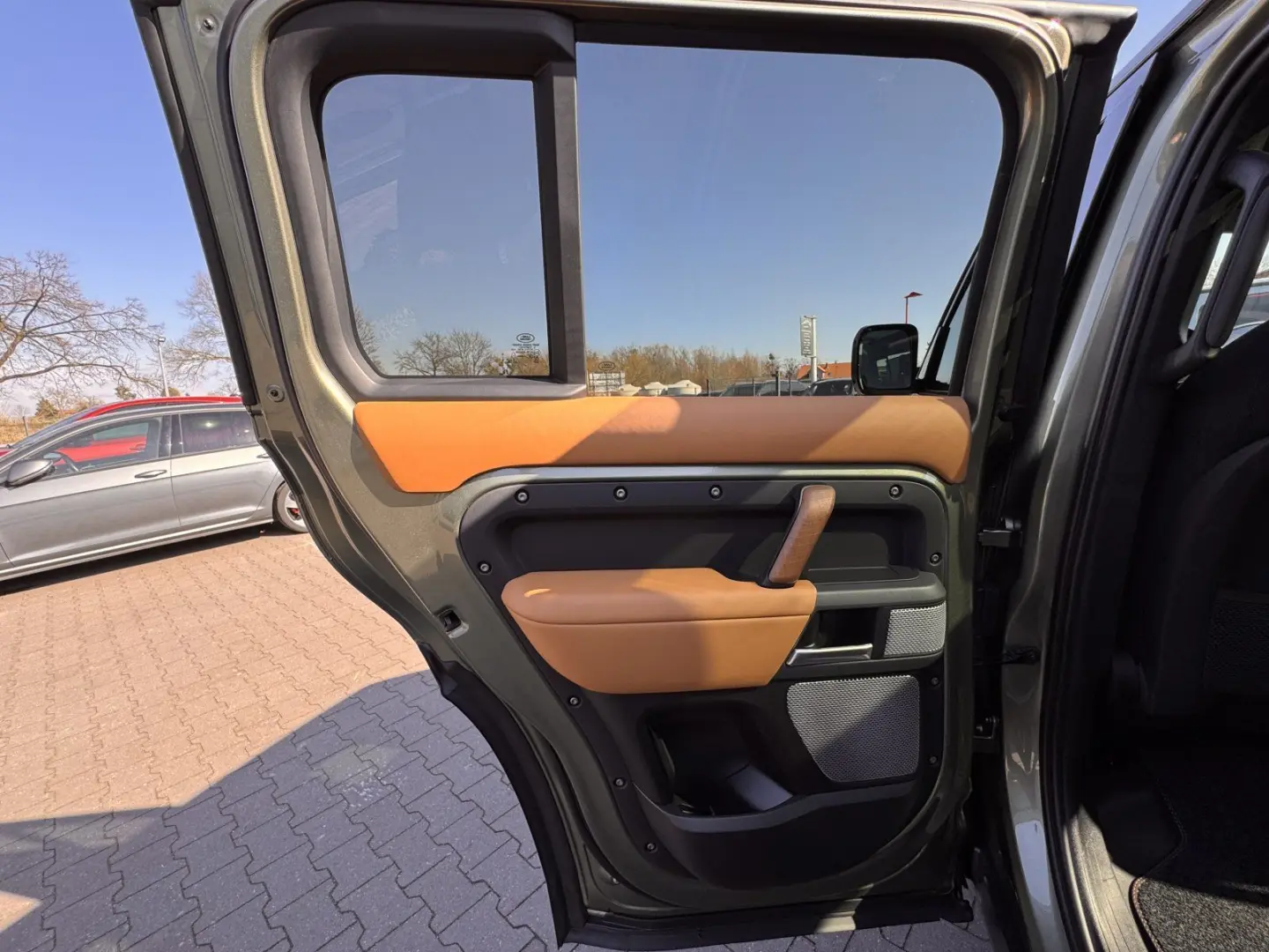 Defender 130 X P400