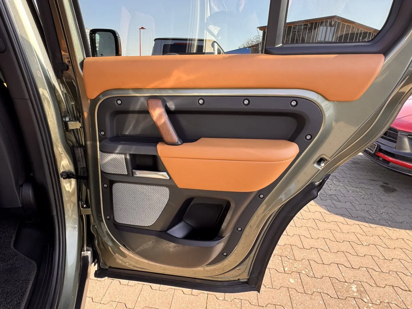 Defender 130 X P400