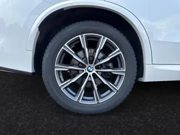 X5 xDrive40i M Sport|AHK|Pano|DA-Prof.|LC-Prof.