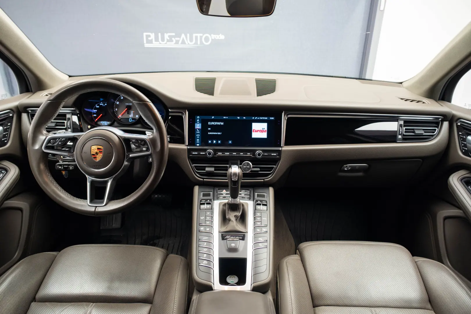 Porsche Macan S