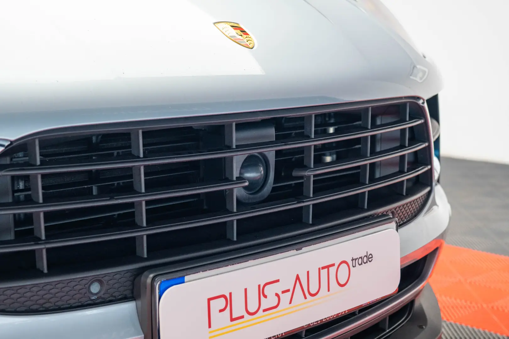Porsche Macan S