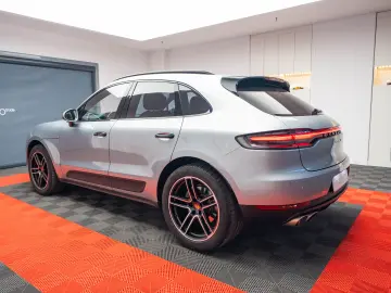 Porsche Macan S