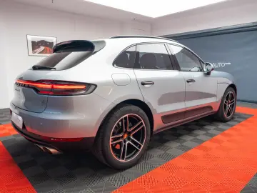 Porsche Macan S