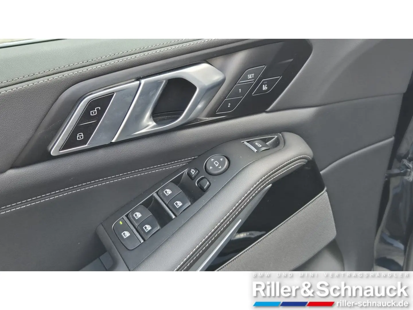 X5 xDrive 30d M Sport Pro STANDHZG+PANO+AHK+MEM