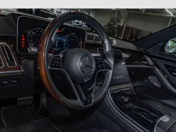 Mercedes-Benz S 580 4M L AMG/Pano/DrivePilot/