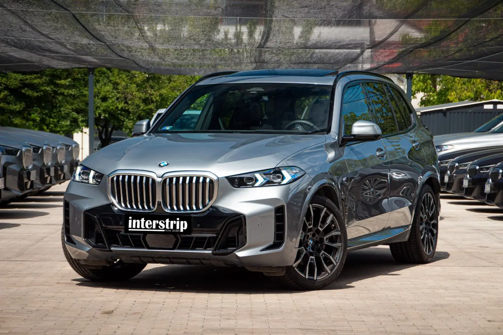 X5 30d M SPORT.DR.ASS.LUFT.SOFTC.PANO.AHK.2STÜCK