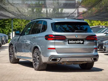 X5 30d M SPORT.DR.ASS.LUFT.SOFTC.PANO.AHK.2STÜCK