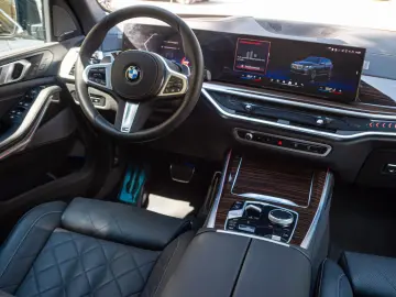 X5 30d M SPORT.DR.ASS.LUFT.SOFTC.PANO.AHK.2STÜCK