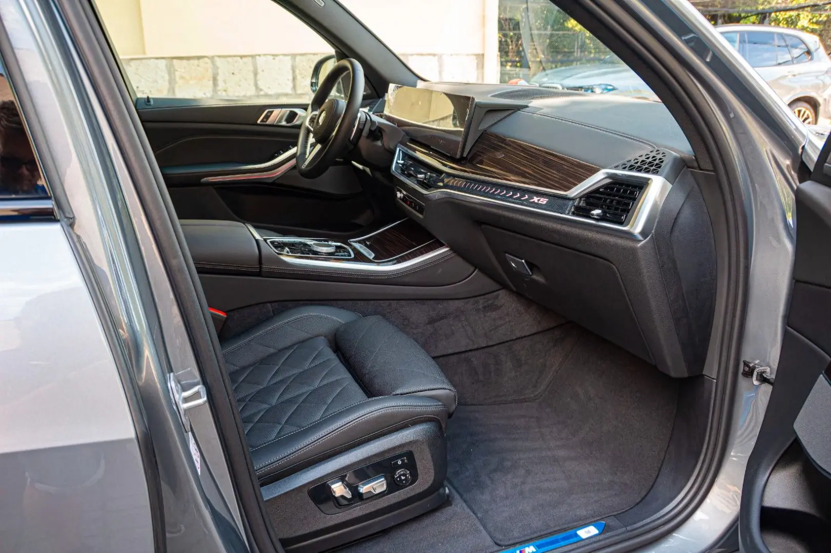 X5 30d M SPORT.DR.ASS.LUFT.SOFTC.PANO.AHK.2STÜCK