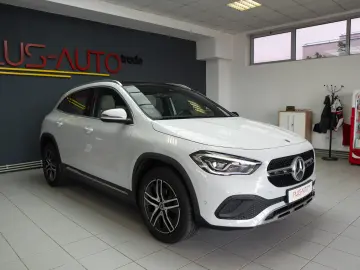 MERCEDES-BENZ GLA 250 LIVRARE IMEDIATA DIN STOC