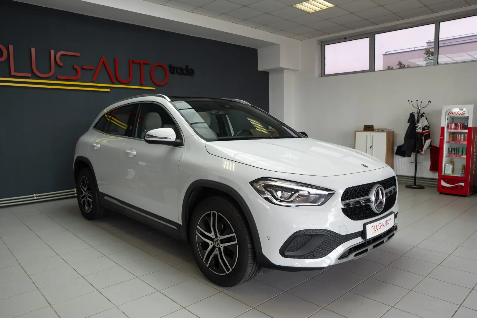 MERCEDES-BENZ GLA 250/LIVRARE IMEDIATA DIN STOC
