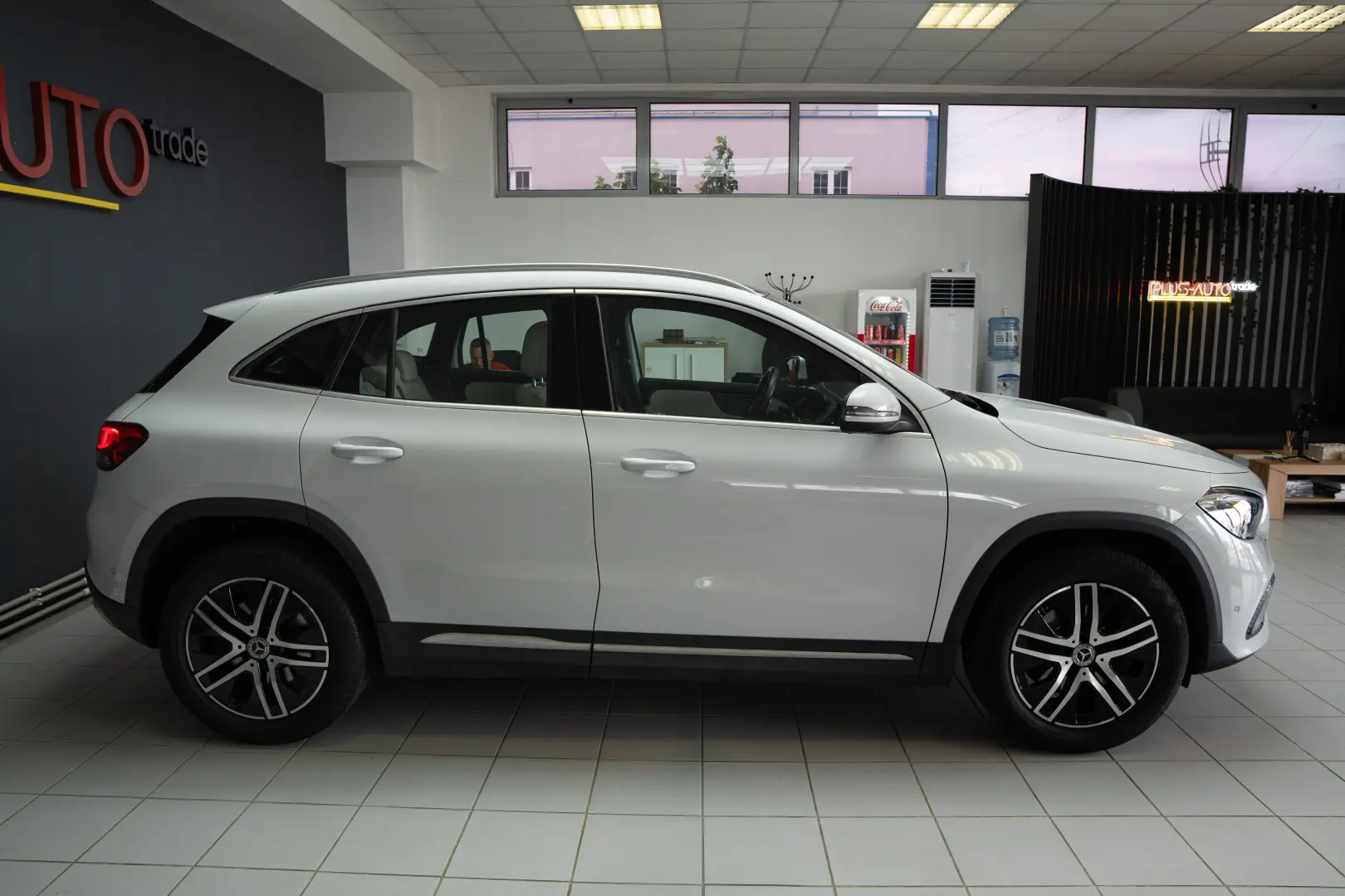 MERCEDES-BENZ GLA 250/LIVRARE IMEDIATA DIN STOC