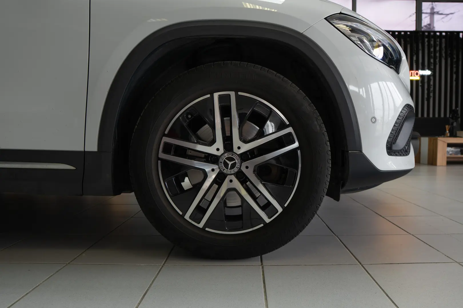 MERCEDES-BENZ GLA 250/LIVRARE IMEDIATA DIN STOC