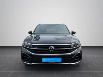 Touareg 3.0 TSI R-Line UPE110+AHK+Pano+Luft+Stan